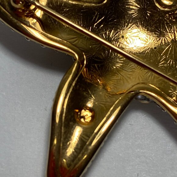 Swarovski Clear Crystal Goldtone Starfish Pin Brooch Swan Signed READ - Picture 3 of 5